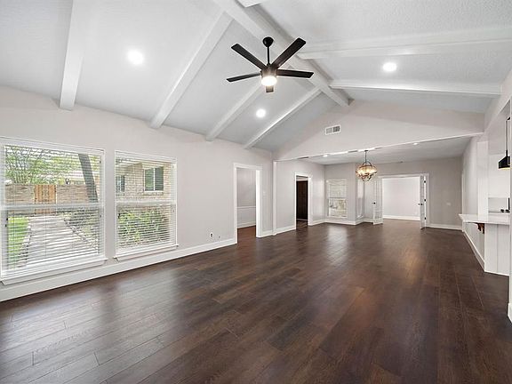 5th image of 22222 Greenbrook Dr