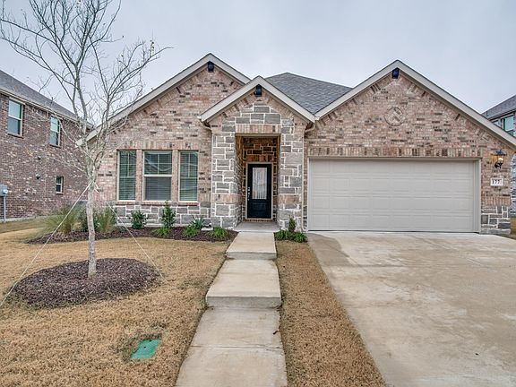2nd image of 177 Lisa Ln