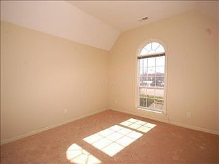 4th image of 9154 Chimneyrock Blvd