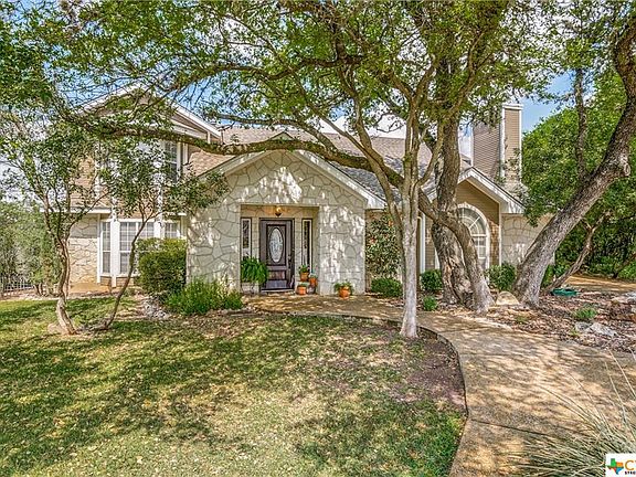 2nd image of 1422 Cypress Bend Cv