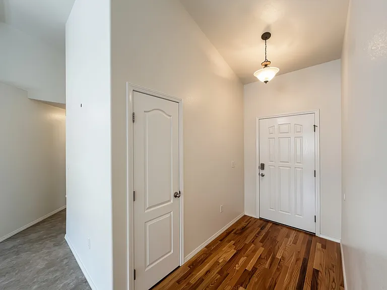 4759 E Tanoak Dr — Photo 5