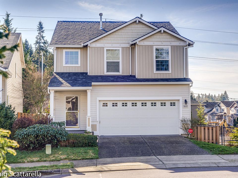 1st image of 5122 NE Schoeler Cir