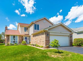 658 Dogleg Ln, Bartlett, IL