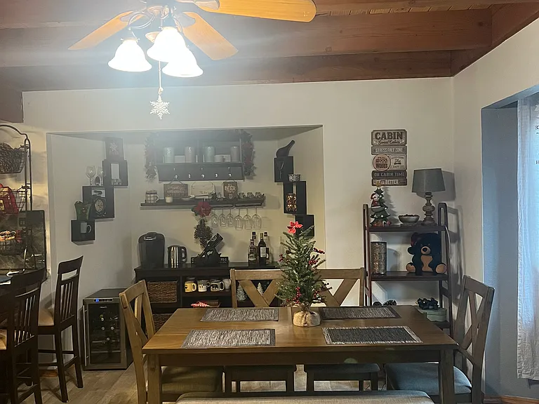 630 Holmes Ln — Photo 30