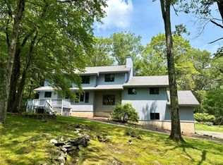 195 S White Rock Rd, Holmes, NY 12531