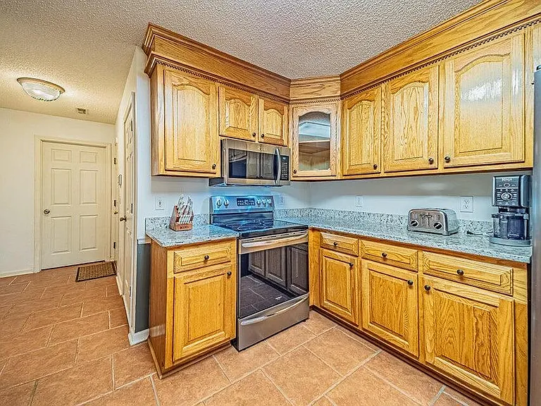 1265 Cutleaf Dr — Photo 13