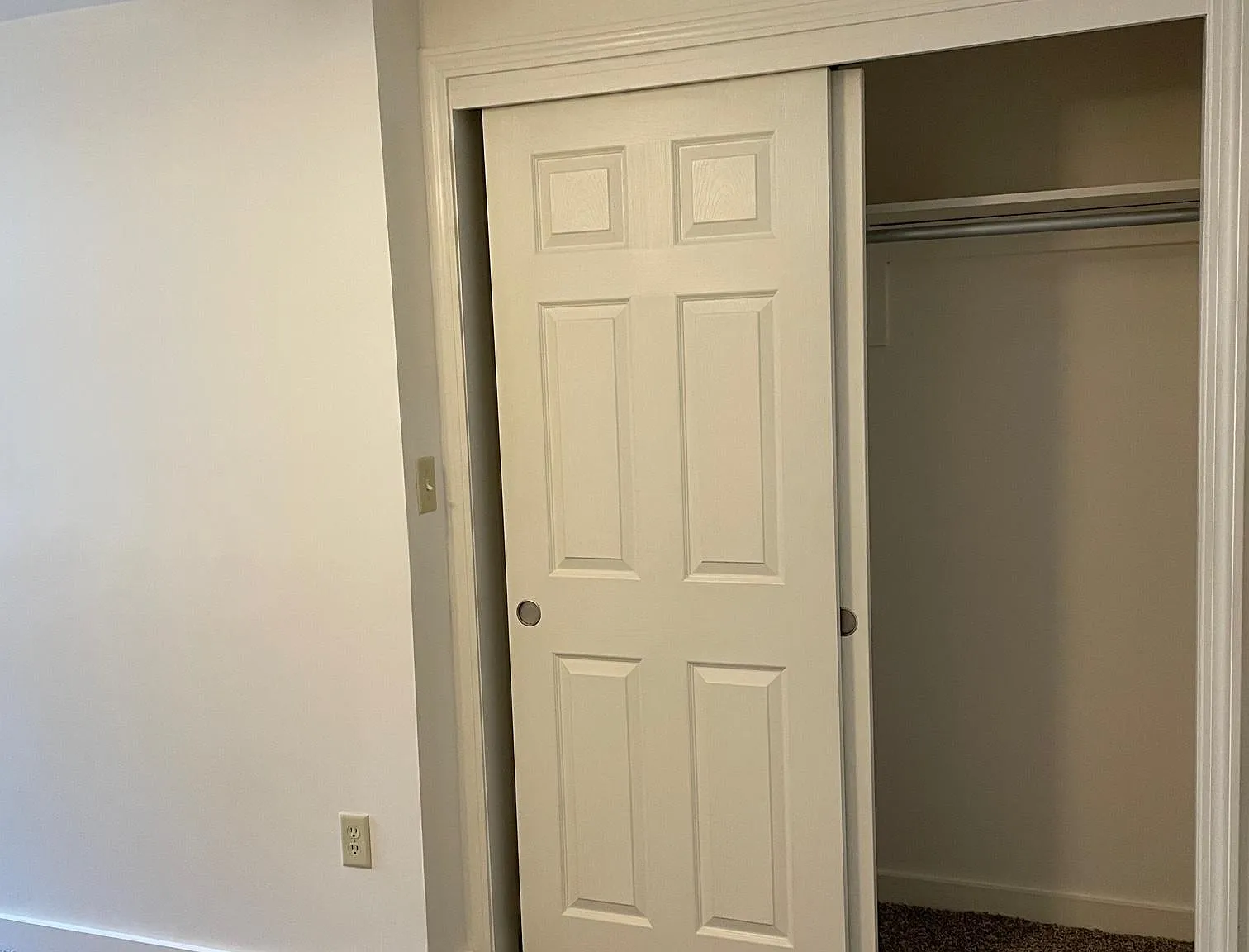 282 Middle St — Photo 4