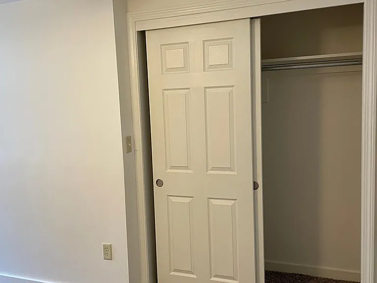 282 Middle St #9 — Photo 4