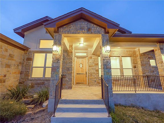 3rd image of 3603 Bunyan Cir