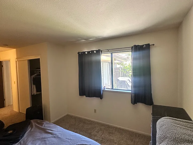 5056 Glide Dr #3 — Photo 8