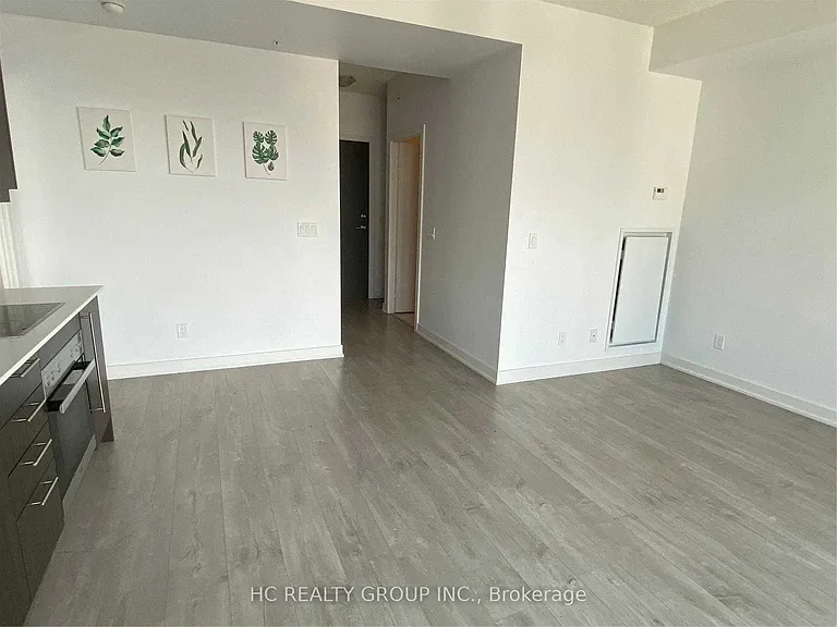 30 Nelson St E #1510 — Photo 3