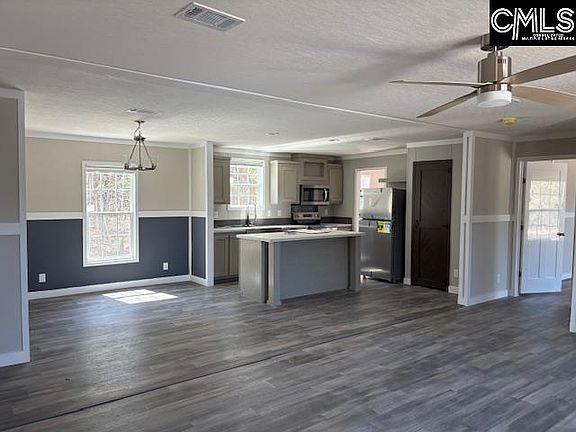 2nd image of 1815 Martin Smith Rd