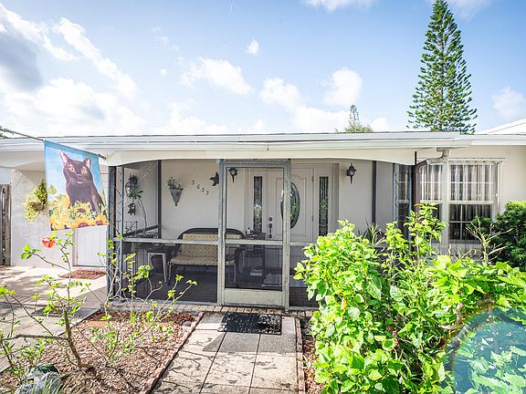 5th image of 3633 SW 21st Street