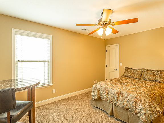 5th image of 2719 Waterhaven Dr