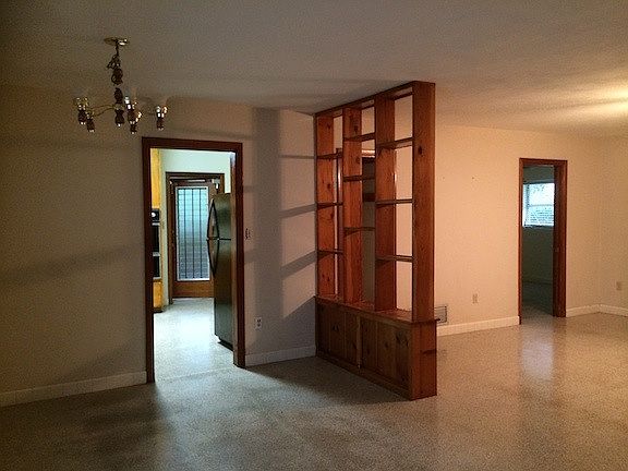 looking into kitchen from FL room