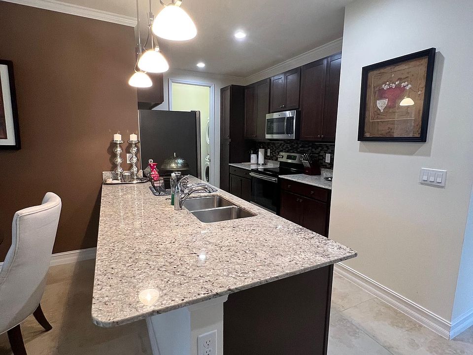 1st image of 7956 Bristol Cir