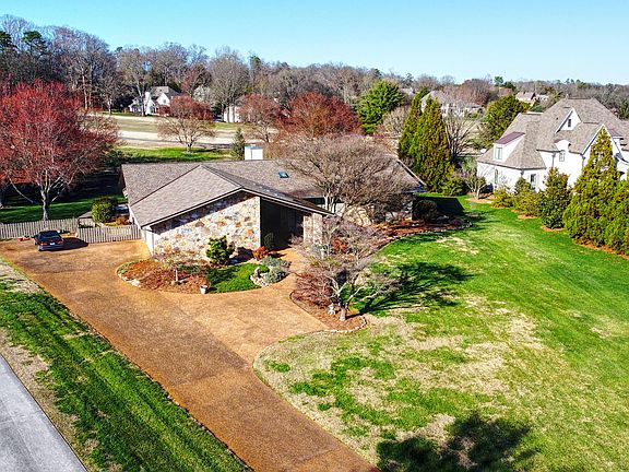 2nd image of 12217 S Fox Den Dr