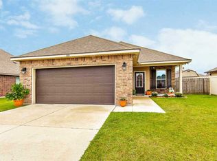 222 Southern Cir, Thibodaux, LA 70301