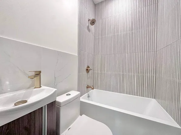 8 Stuyvesant Avenue 3A image 9 of 10