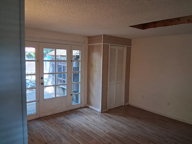 2425 SW Barton St — Photo 15