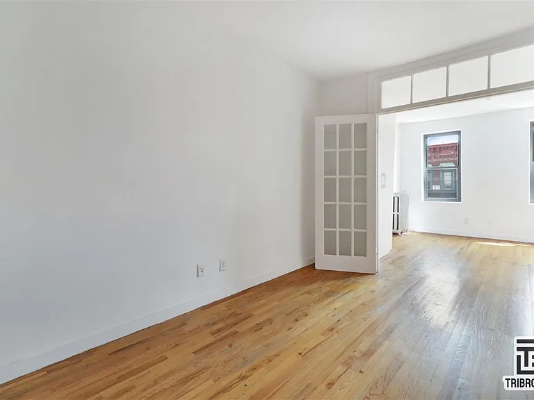 6545 Broadway #1B — Photo 6