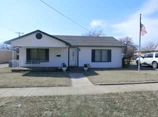316 W 12th St, Sulphur, OK 73086
