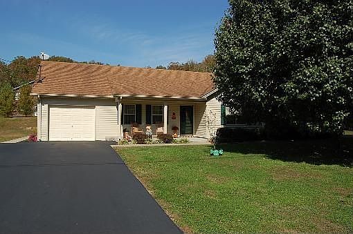 2nd image of 305 Segal Wesley Ave