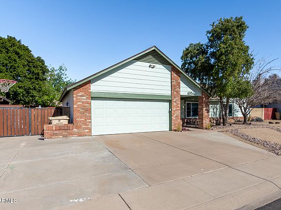 3rd image of 6334 W SUNNYSIDE Drive