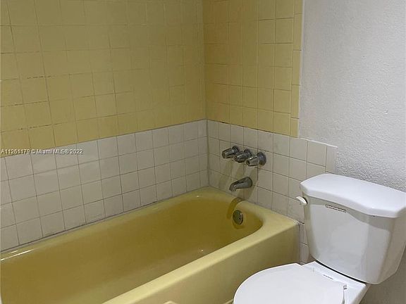 4th image of 1451 NW 31st Way