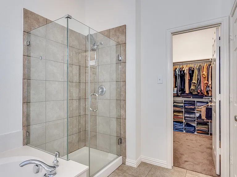 11649 Keystone Dr — Photo 31