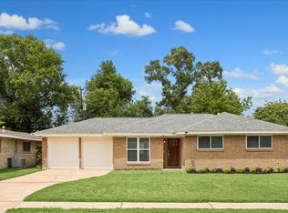 2211 Haverhill Dr, Houston, TX 77008