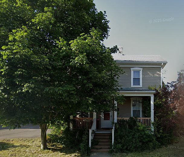 1st image of 14 Washington St