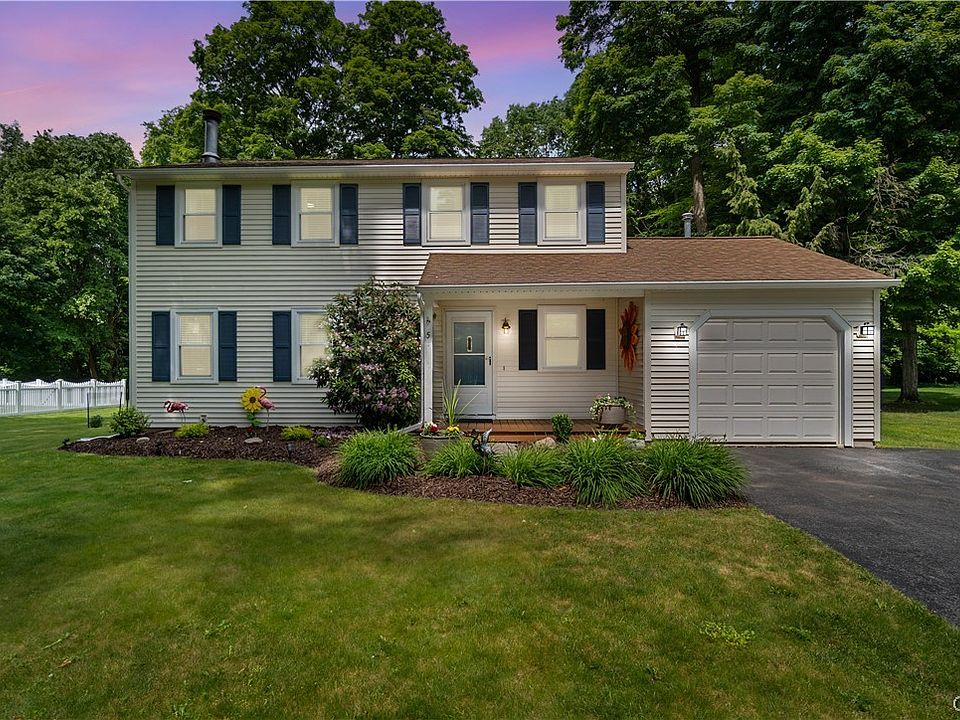 1st image of 5 Ironwood Dr