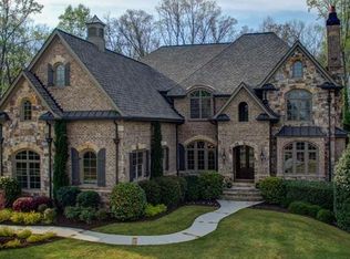 4994 Price Dr, Suwanee, GA 30024