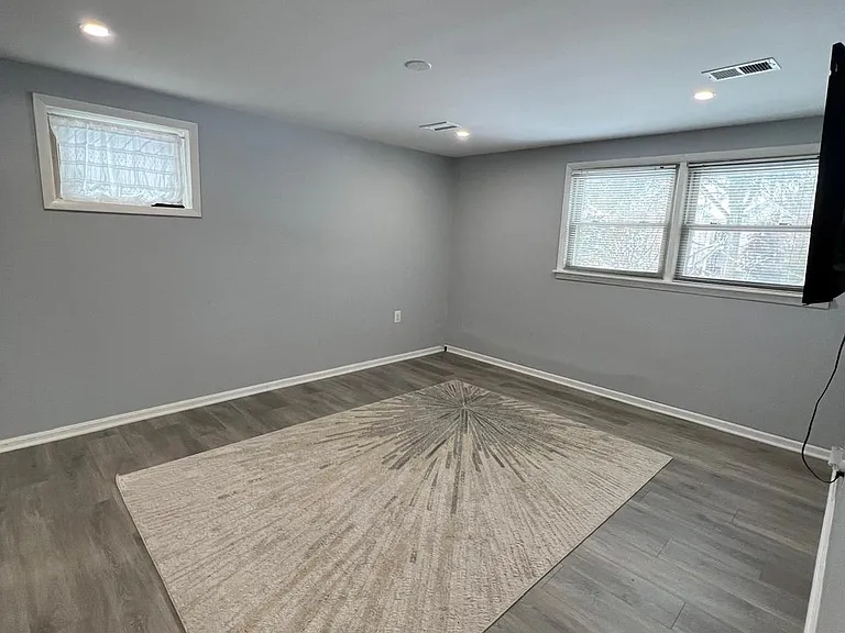 513 Creek Crossing Rd NE — Photo 9
