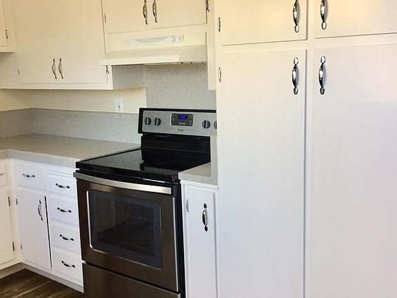 2nd image of 1141 El Camino Real APT 6