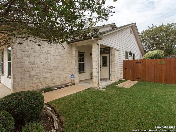 2nd image of 5723 Wexford Pl