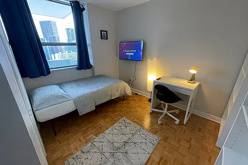 260 Wellesley St E #3109B Photo 1