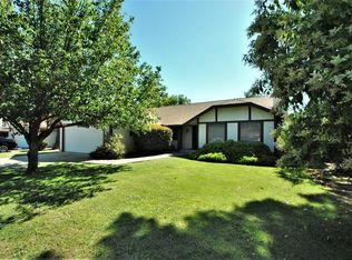 1161 Filbert Ave, Clovis, CA 93611