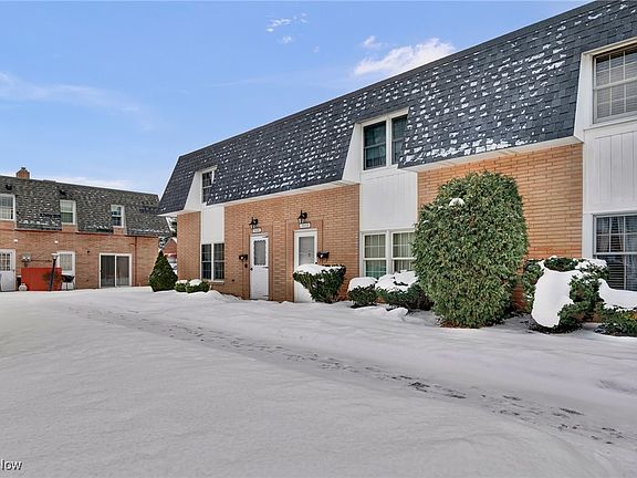 3rd image of 6958 S Parkway Dr