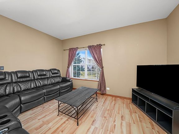 5th image of 141 Monarch Dr #805