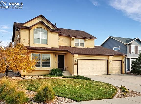 2nd image of 9776 Kings Canyon Dr