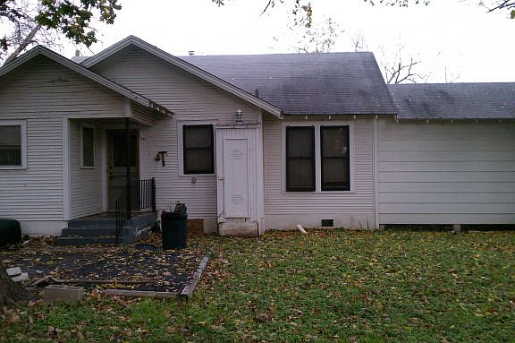 5th image of 1405 N Saint Joseph St