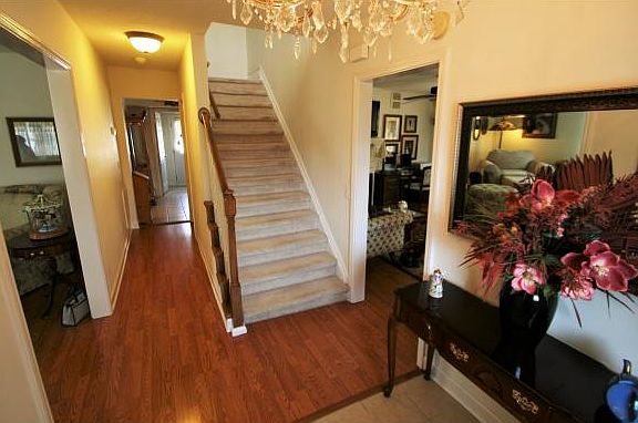 5th image of 903 E Chilhowie Ave