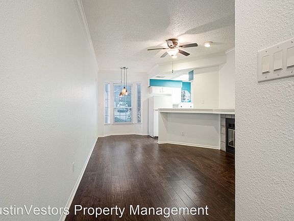 3rd image of 3111 Tom Green St APT 104