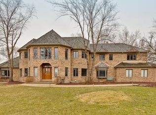 3929 Forest Fork Ct, Long Grove, IL 60047