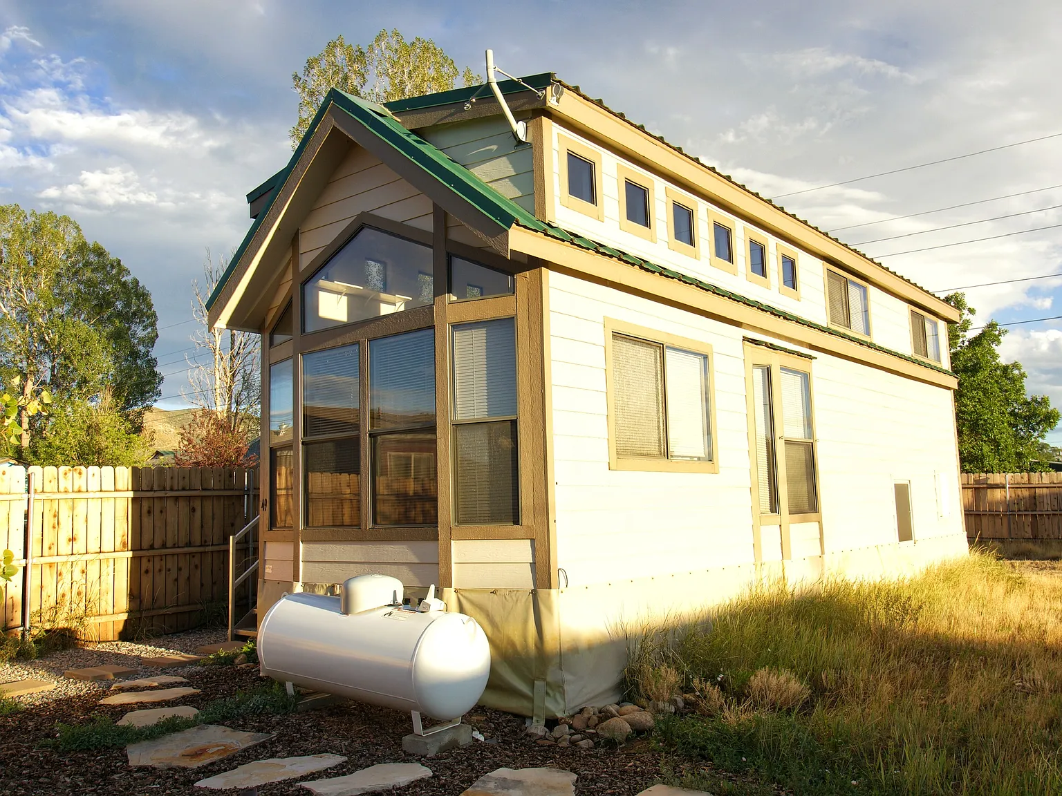 2 bed, 500 sqft, $1,600 — Photo 3