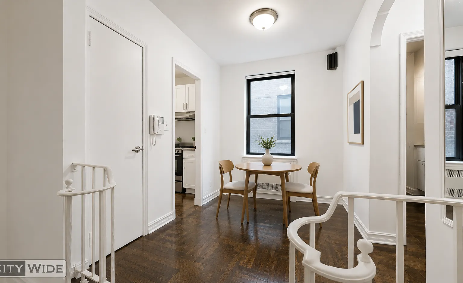 315 West 21st Street — Photo 2