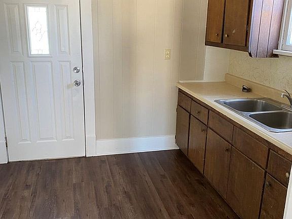3rd image of 2313/15 Blake St