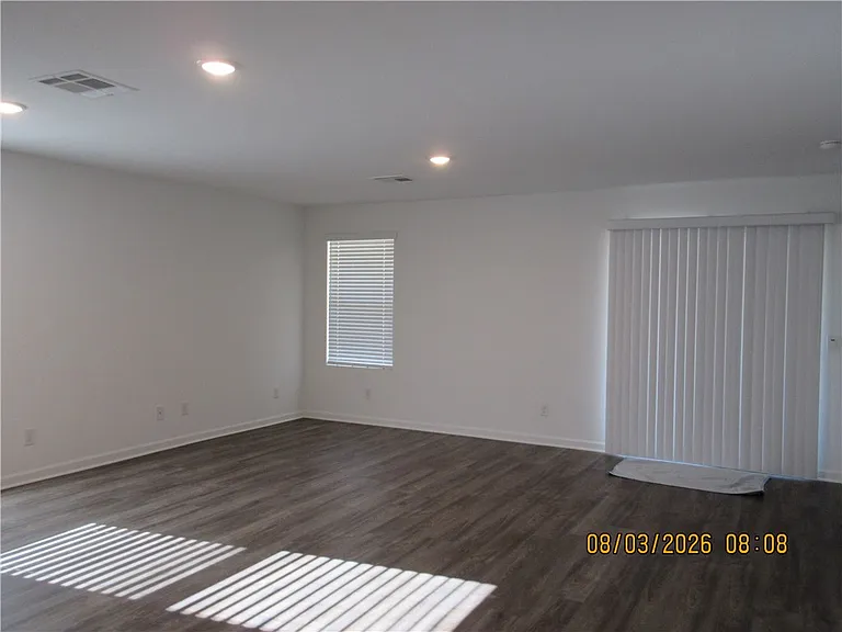3594 E Andrea Dr — Photo 2